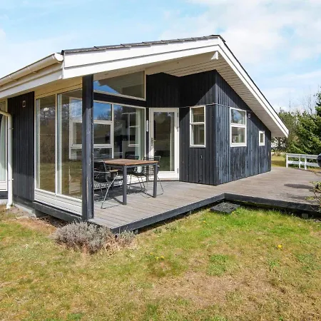 6 Person In Eg Egå